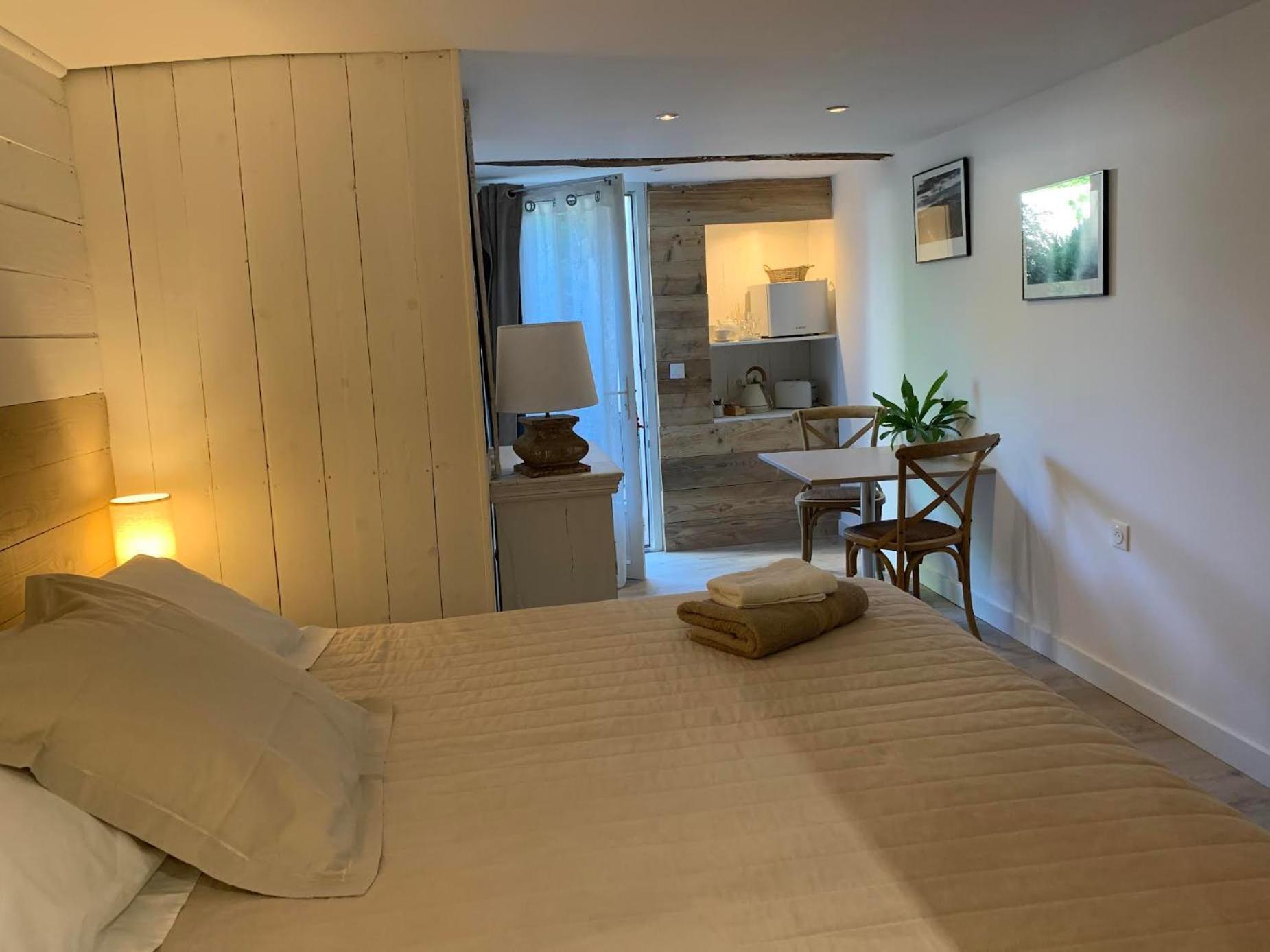 Malaucène Appart'Hotel 27 Le Lion D'Or المظهر الخارجي الصورة